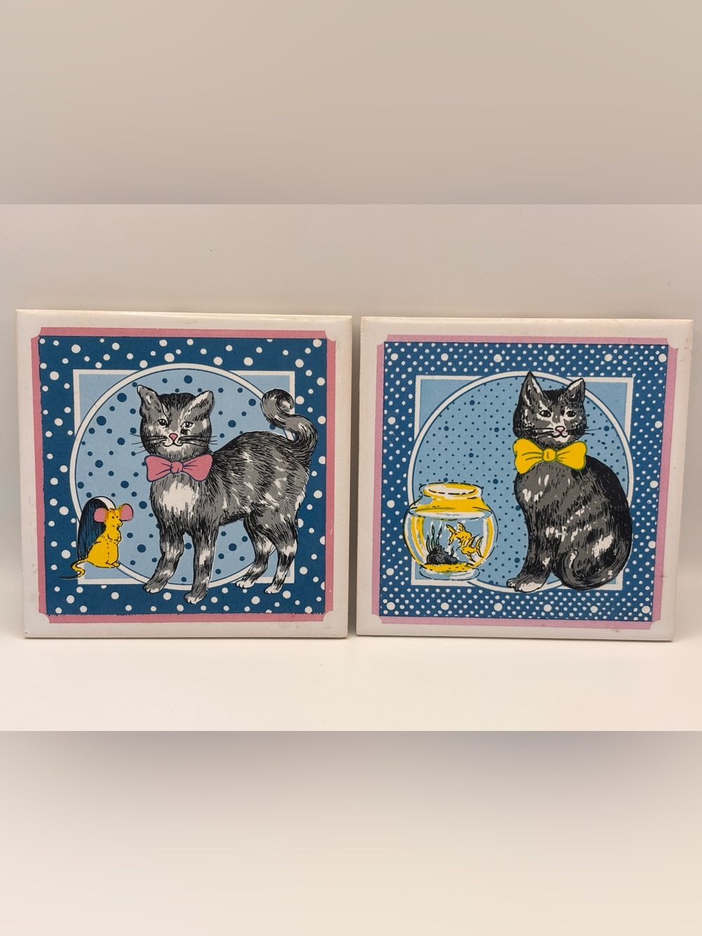 Set of 2 Vintage 1980s Cat Coasters or Trivets by Cathay, Ceramic Tile Coasters